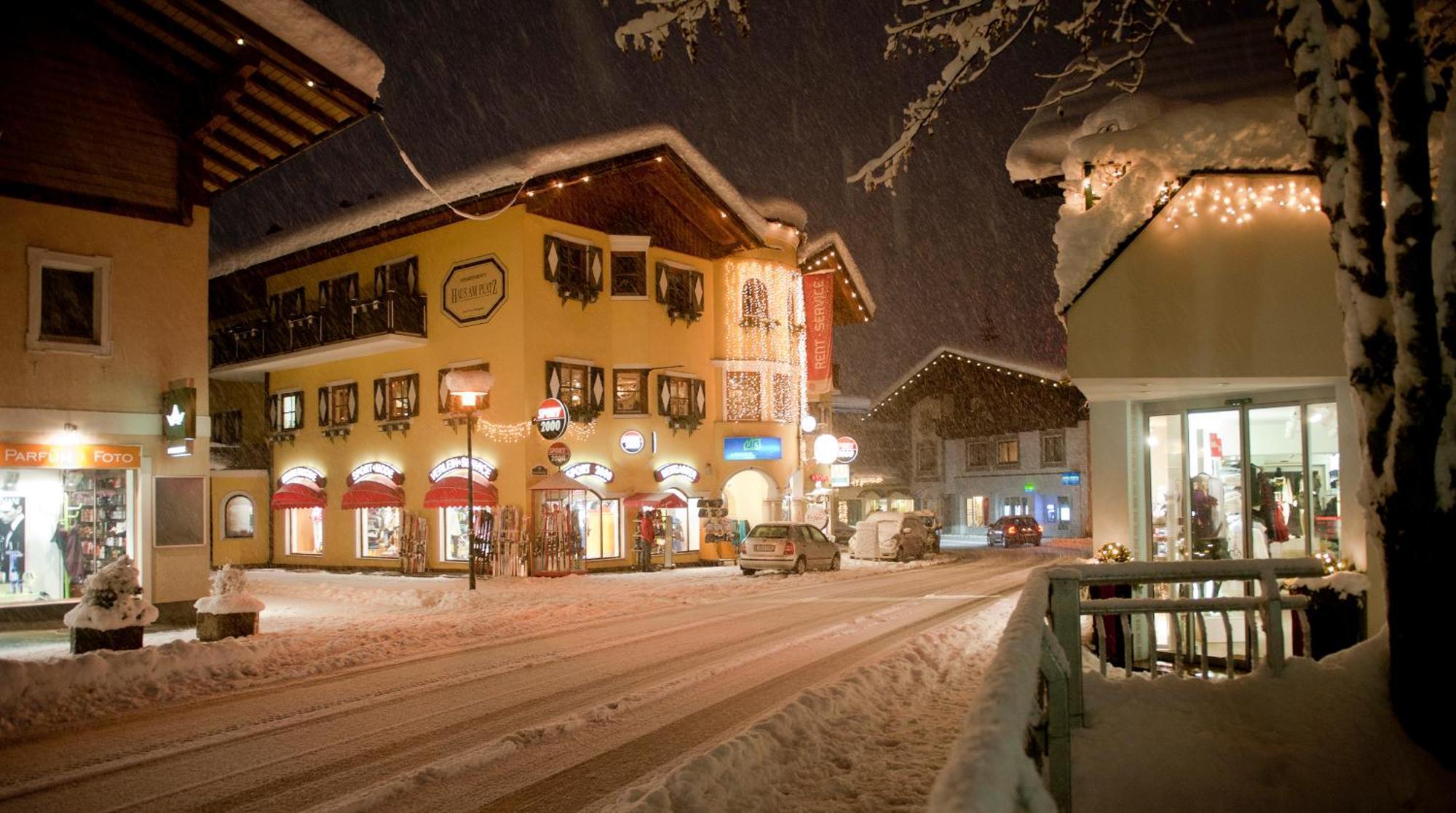 Haus Am Platz - Weitgasser Altenmarkt im Pongau Kültér fotó