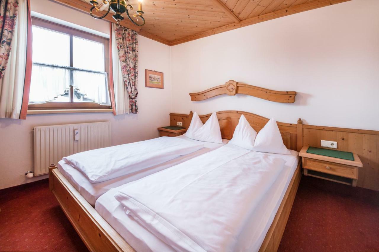 Haus Am Platz - Weitgasser Altenmarkt im Pongau Kültér fotó